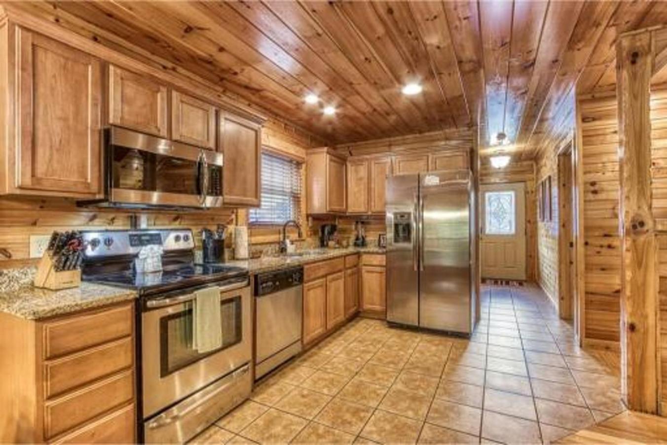 Dreams Come True With This Luxury Cabin! Гатлинбург Экстерьер фото